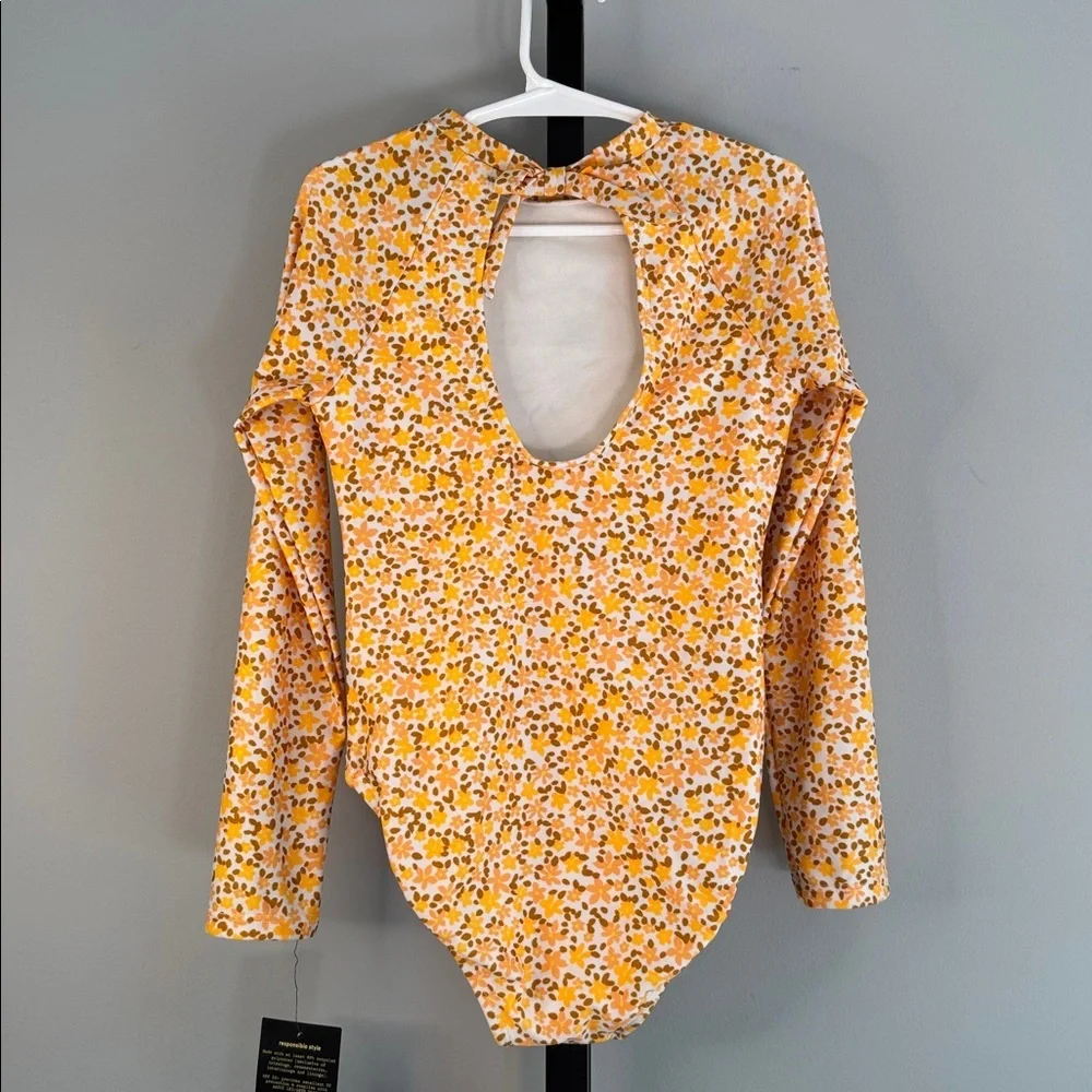 Art Class Long Sleeve Floral One-Piece Swimsuit Girls Size Small S (6/7) New NWT
